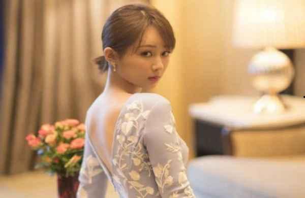 娱乐圈吃瓜杨紫是谁,娱乐圈吃瓜界的“瓜王”